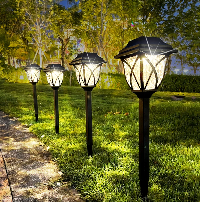 IlumiSolar™ – Lâmpadas LED Solar Automáticas (Kit com 8)